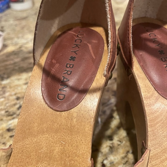 Lucky Brand Nelora Wooden Platform Leather Sandals 8.5 - Picture 3 of 12
